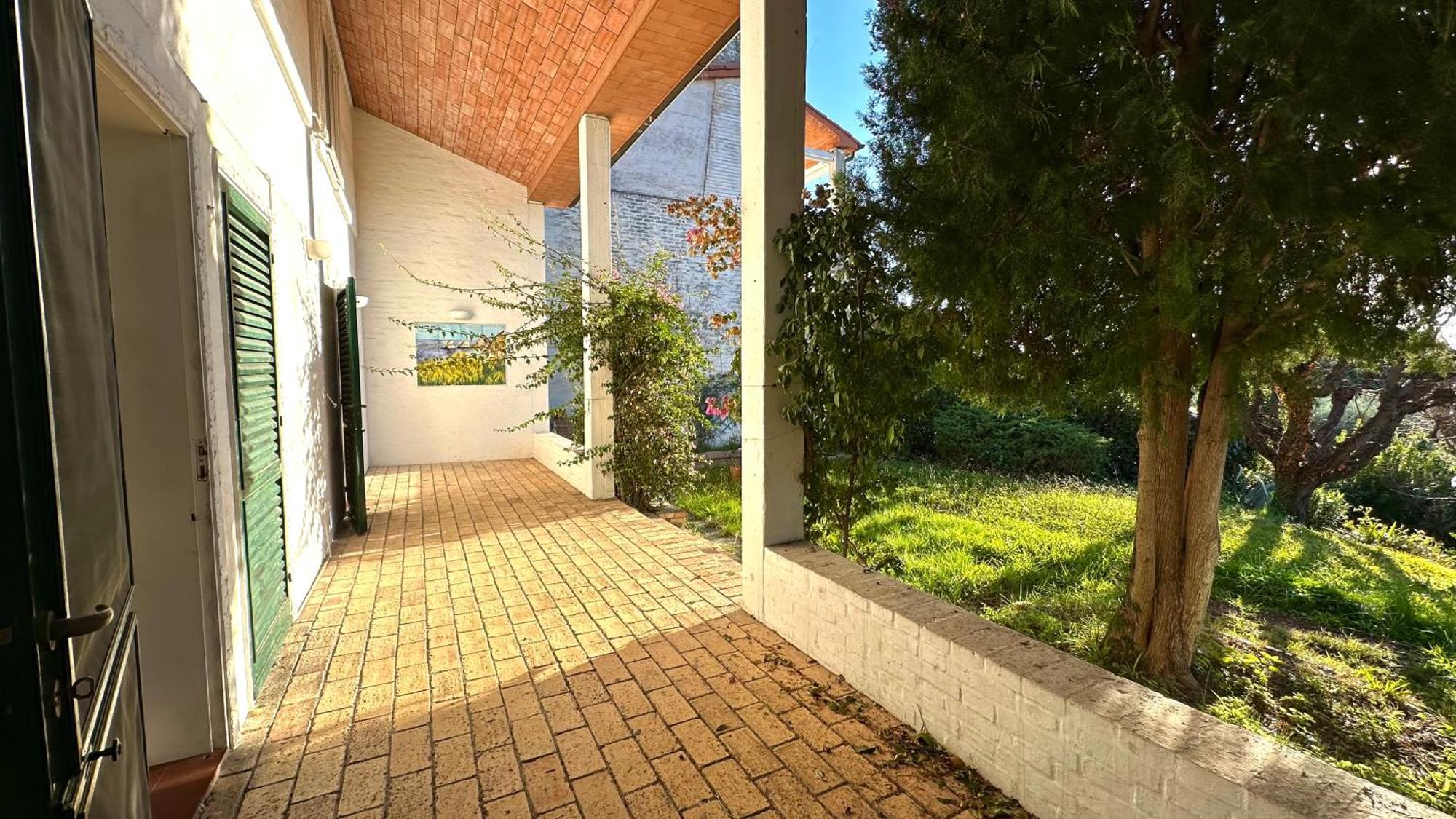 N207 - Numana, Deliziosa Villetta Con Giardino Buitenkant foto